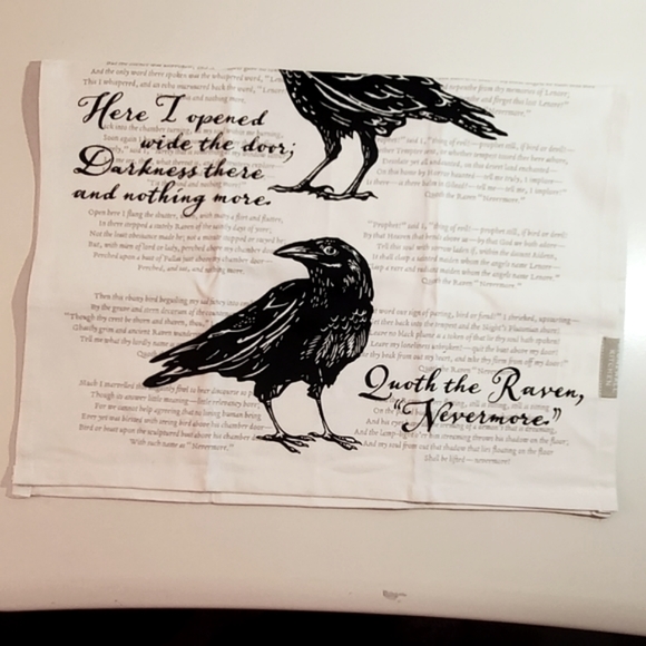 ❤️NWT STONEWALL KITCHEN TEA DISH TOWEL "THE RAVEN" HALLOWEEN DECOR - Picture 5 of 8